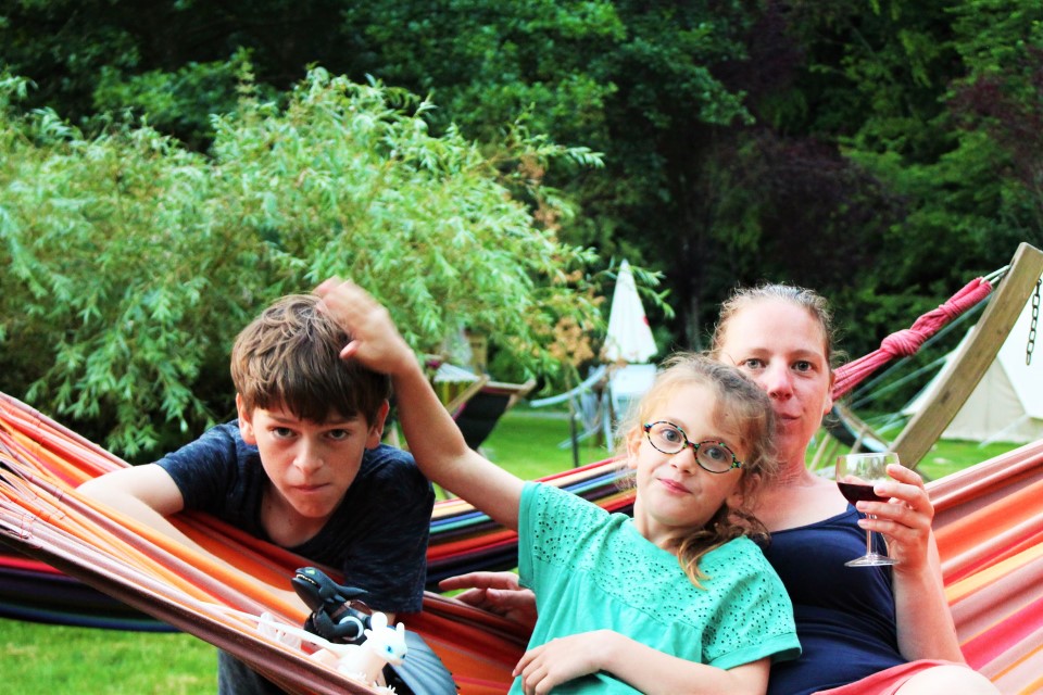 Les vacances en Hamac Séjour en famille en chalet toilé premium au Camping du Brévedent