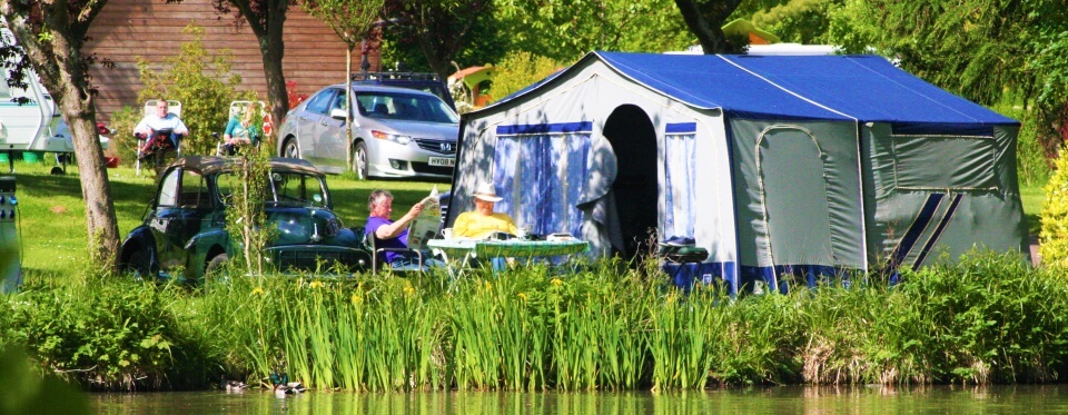 Camping Le Brévedent Calvados – emplacements bord de lac 5- Camping Le Brévedent Calvados - emplacements bord de lac 5-