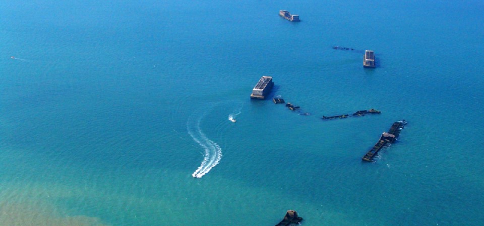 ARROMANCHES-Port-artificiel