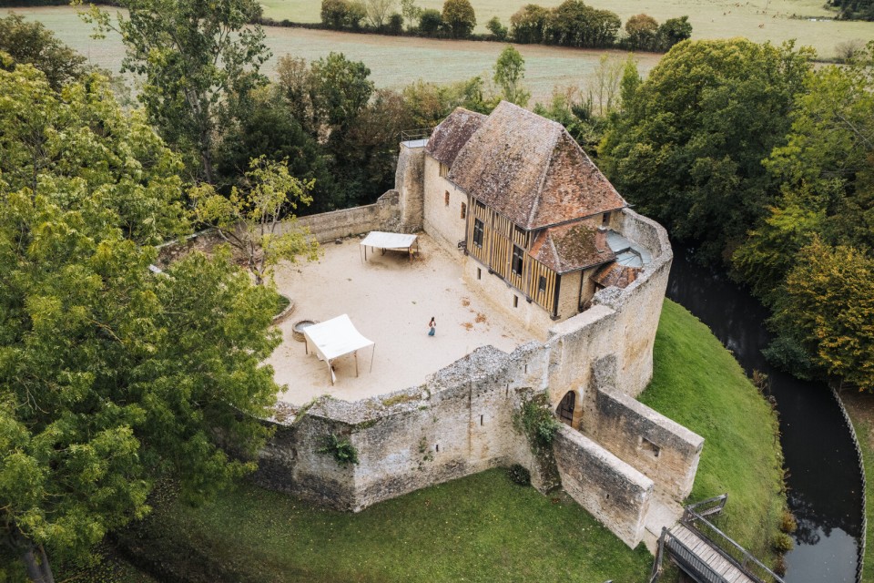 Château médiéval de Crèvecœur-en-Auge dans le Pays d’Auge