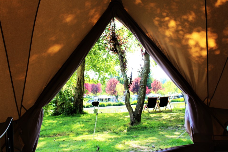 metriek bouw Misbruik Lodge tent en Premium - Castel Camping du Brévedent