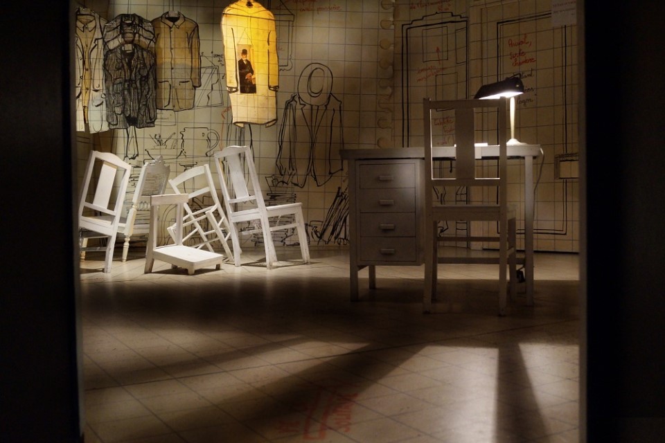 Maisons Satie museum in Honfleur, Noord-Frankrijk Erik Satie en vele andere kunstenaars waren gefascineerd door Honfleur, zijn oude haven en zijn unieke schoonheid, gelegen in de Calvados, in Noord-Frankrijk