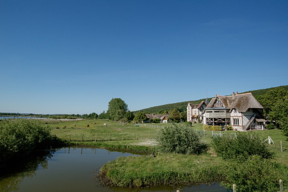 marais-vernier-chaumieres-paysage-normand-marie-anais-thierry Vue panoramique du Marais Vernier depuis un observatoire naturel.