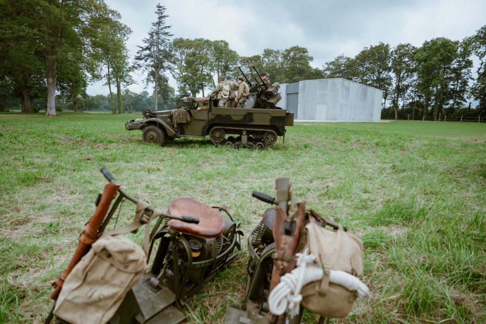 Musée Overlord en Normandie, véhicules militaires et mémoire du Débarquement