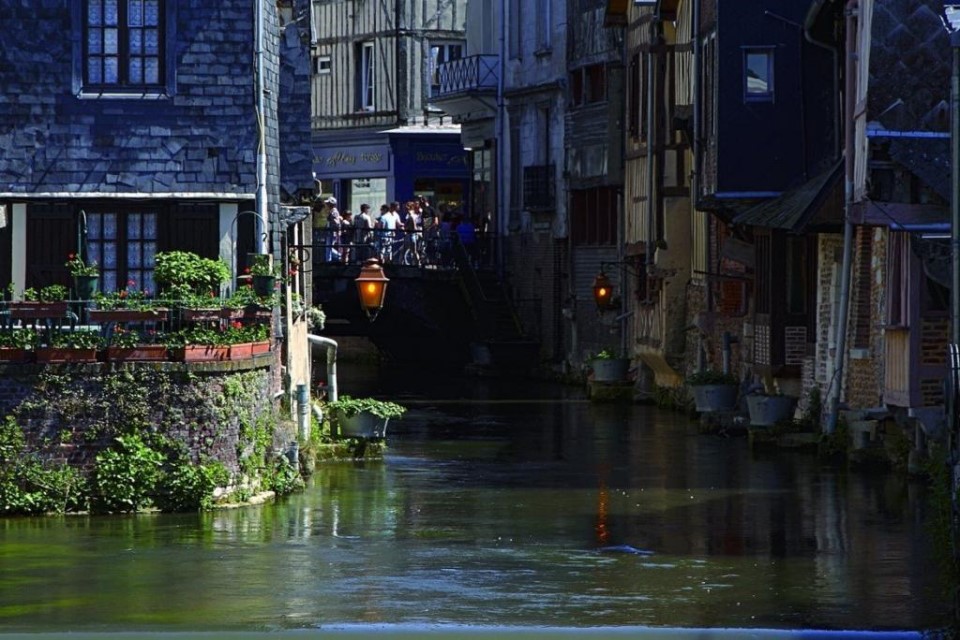 The river Risle in Pont-Audemer.