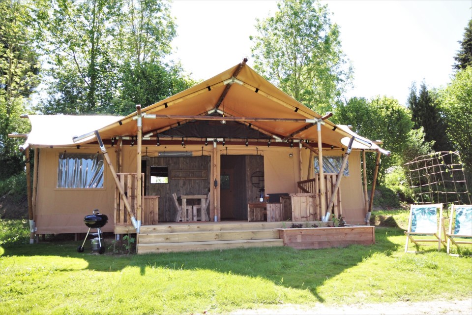 Chalet toilé woody luxe 8 personnes.